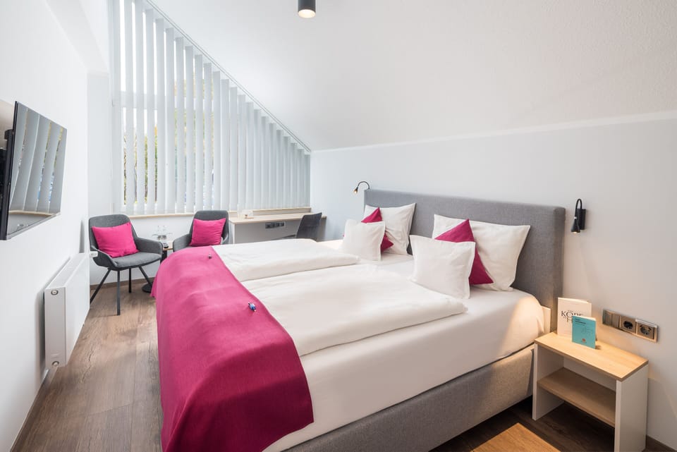 Double Room | Premium bedding, desk, blackout drapes, iron/ironing board