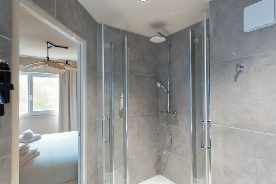 Free toiletries, hair dryer, towels, soap