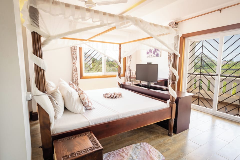 1 bedroom, in-room safe, desk, laptop workspace