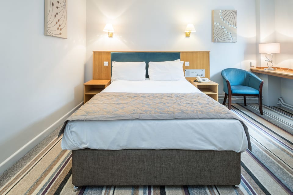 Desk, bed sheets