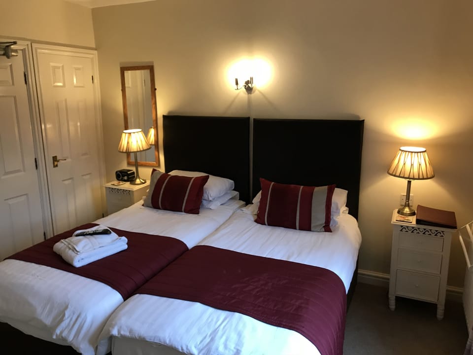 1 bedroom, Frette Italian sheets, premium bedding, iron/ironing board