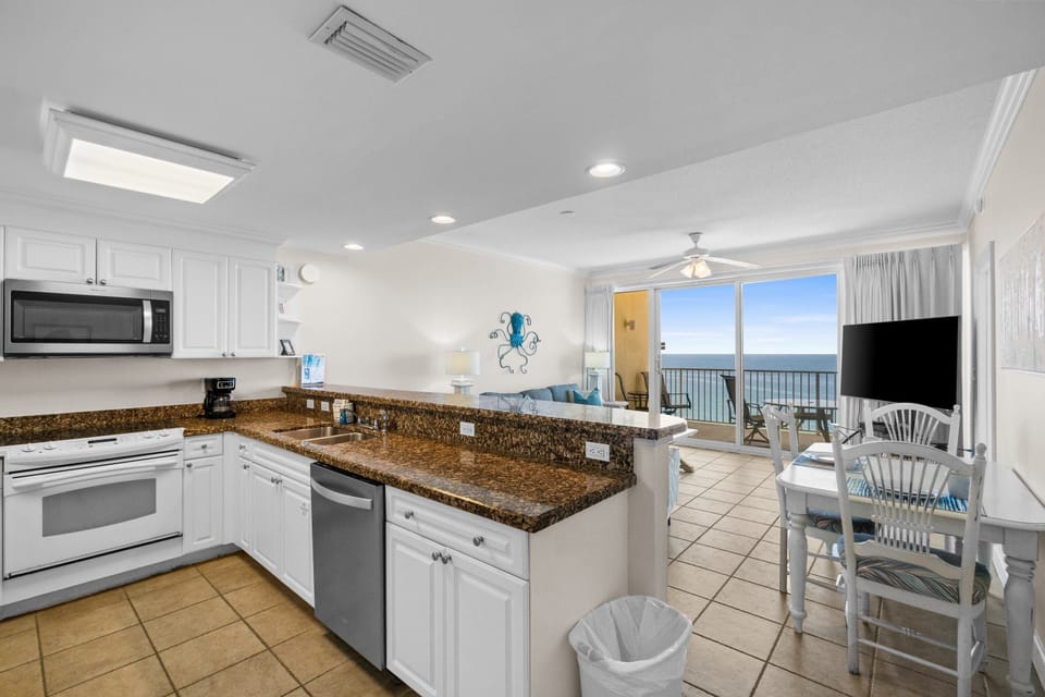Full Kitchen with Bar Seating