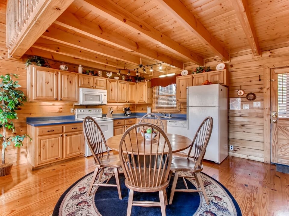 Fully Furnished Kitchen