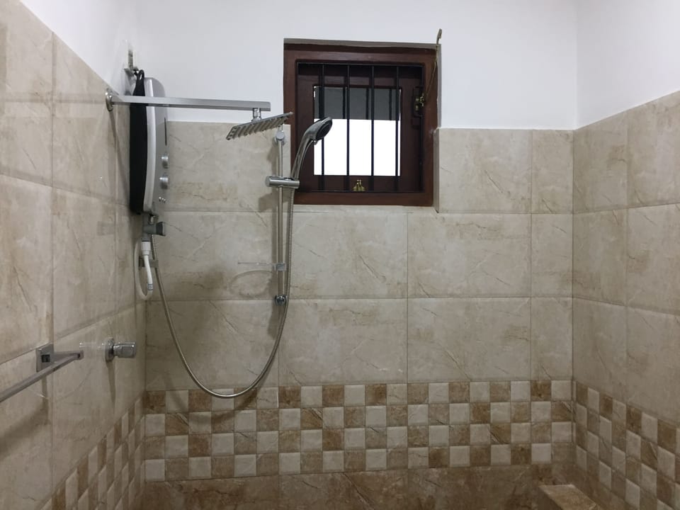 Natures Lodge-Galle Villa in Galle