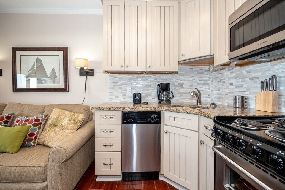 Seaside Villas 331 - Kitchen