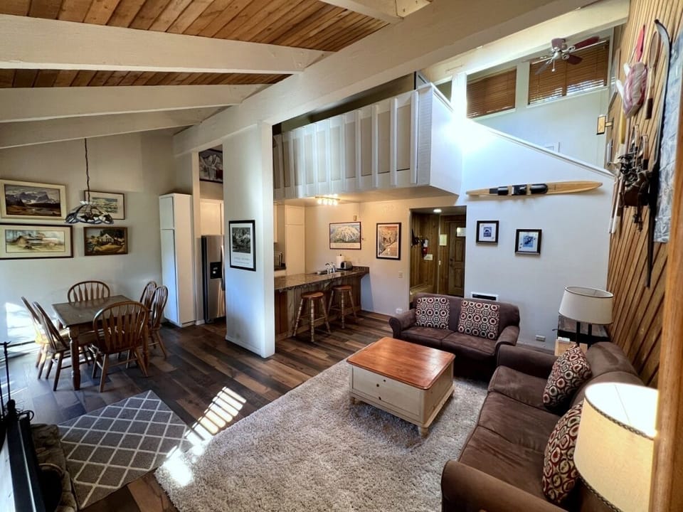 Bar and Dining Area