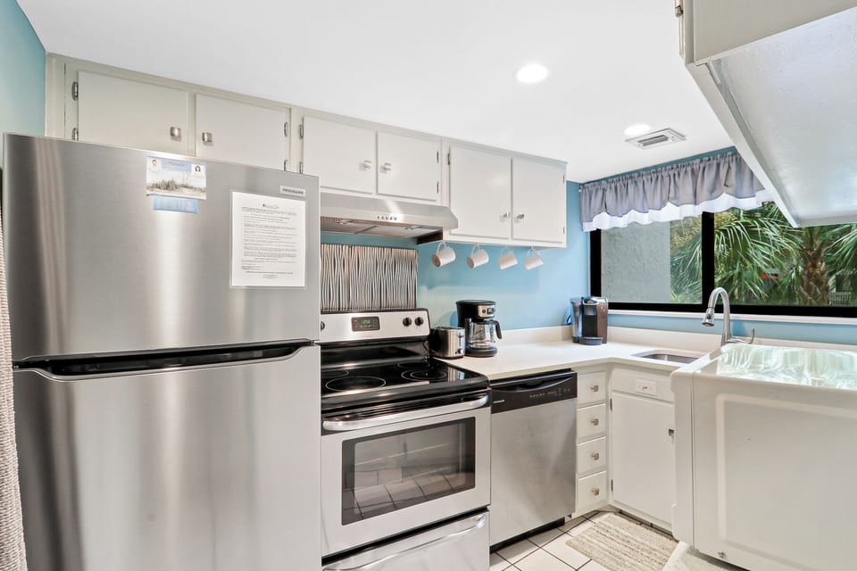 Seascape Villa 3009 - Kitchen