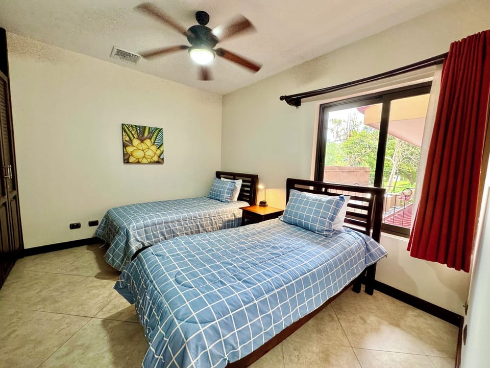 Bedroom 3 - 2 twins