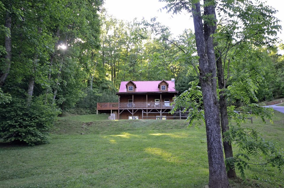 Exterior1.JPG