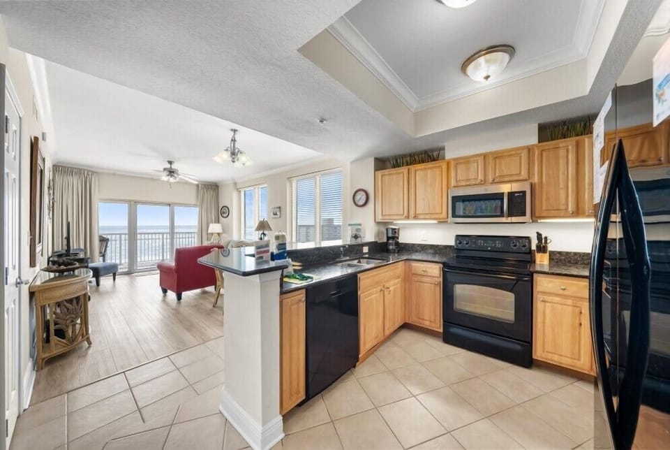 Crystal Tower 1309 Kitchen