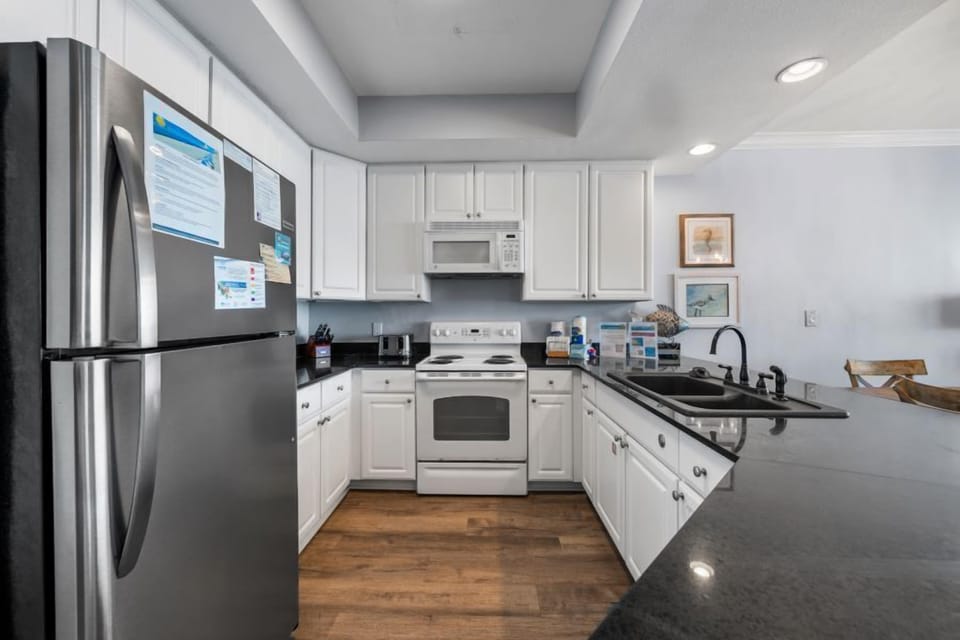 San Carlos 1404 Fully Equipped Kitchen