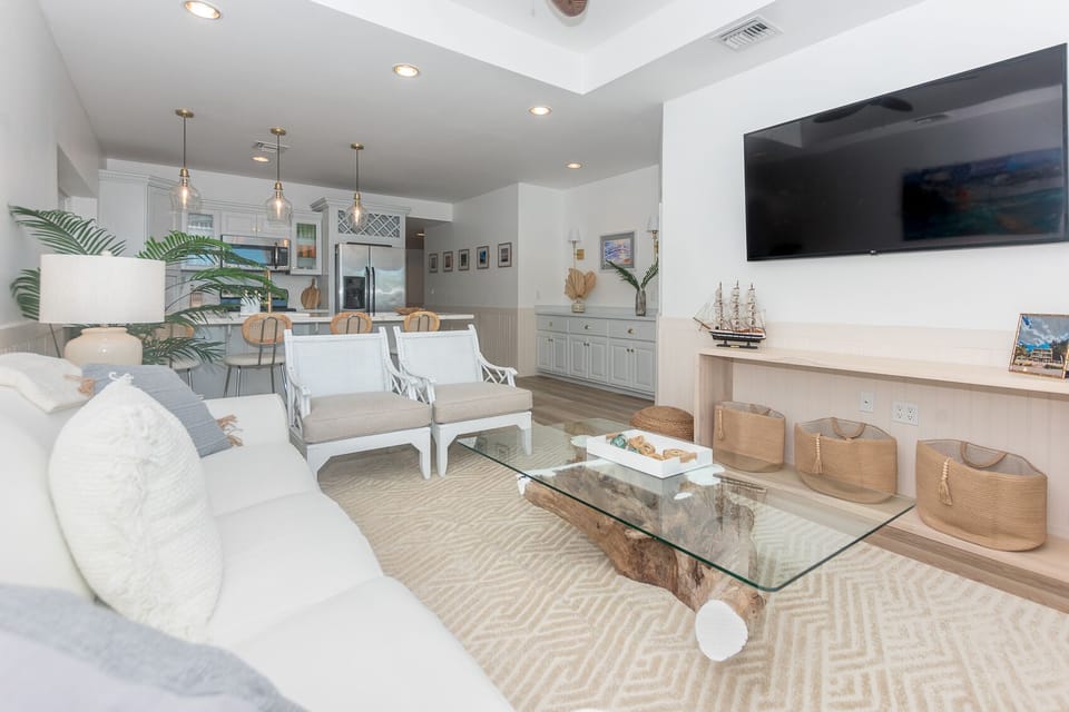 View of living area toward kitchen