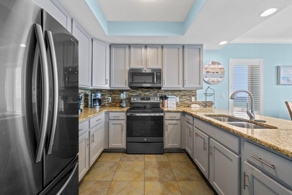 San Carlos 401 Kitchen