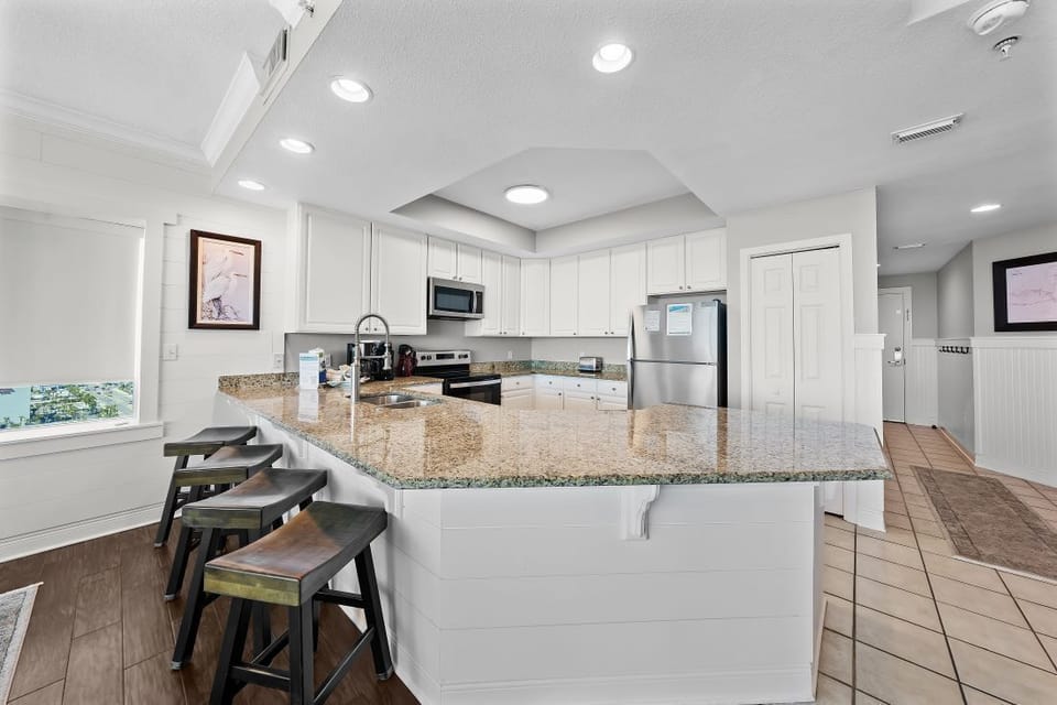 12 San Carlos Penthouse 5 Kitchen