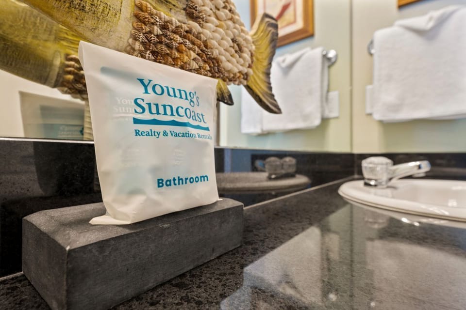 San Carlos 1001 Bathroom Amenity Packages