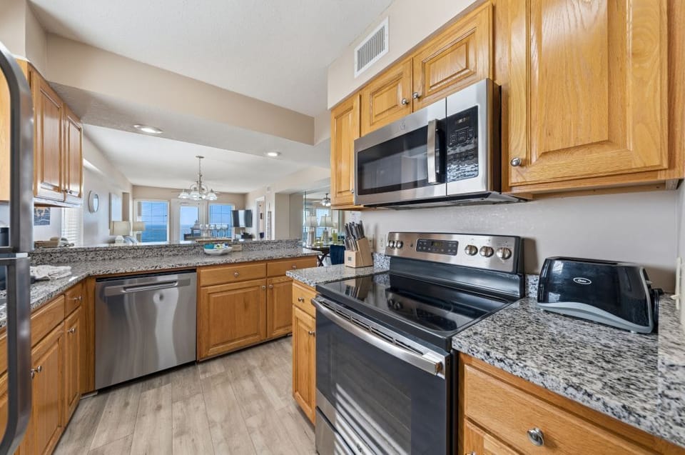 Boardwalk 781 Kitchen