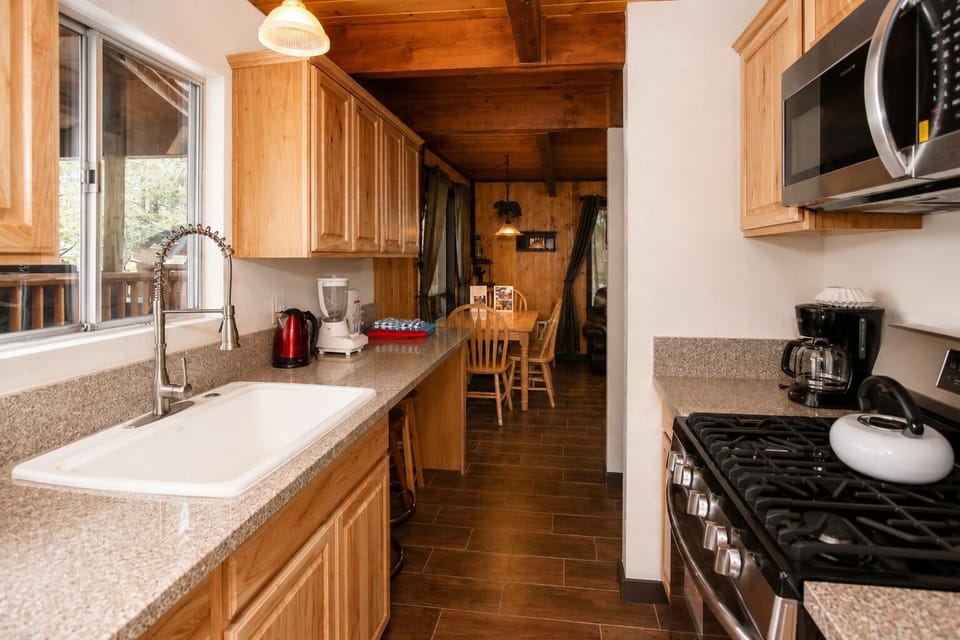 Kitchen 1