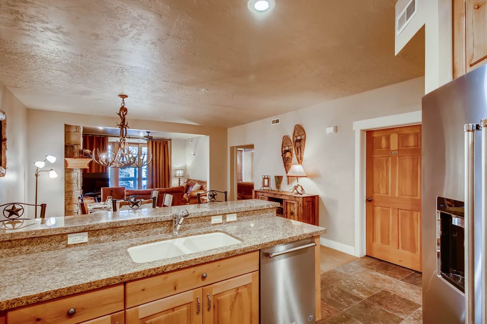 Fresh and bright open floor plan