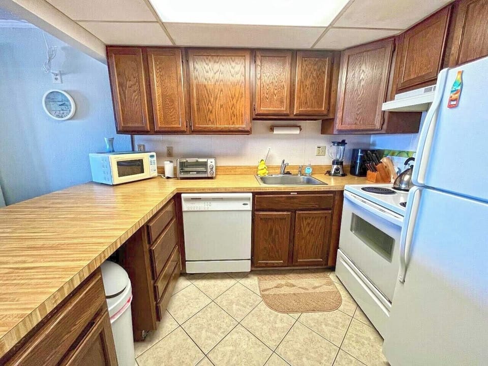 KITCHEN-AREA