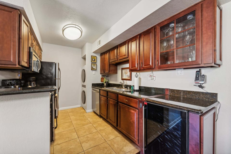 Have your favorite wine chilled in the wine fridge to enjoy with dinner!