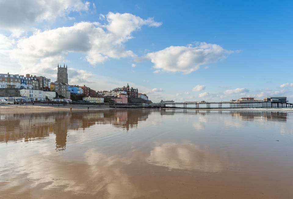 A 10-minute stroll along the coastal path or along the beach will take you into Cromer