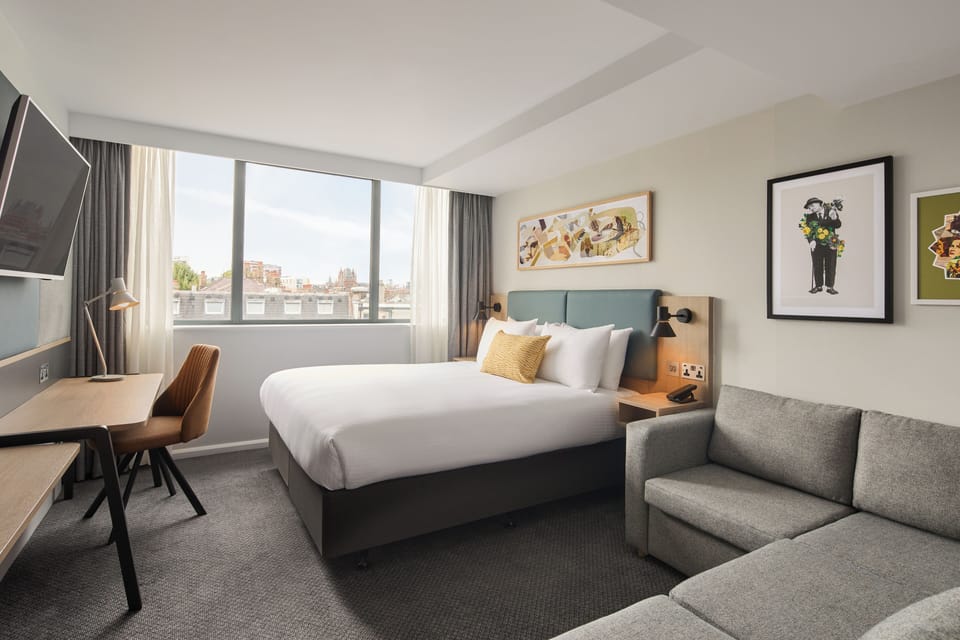 Standard Room, 1 Double Bed with Sofa bed | In-room safe, desk, laptop workspace, blackout drapes