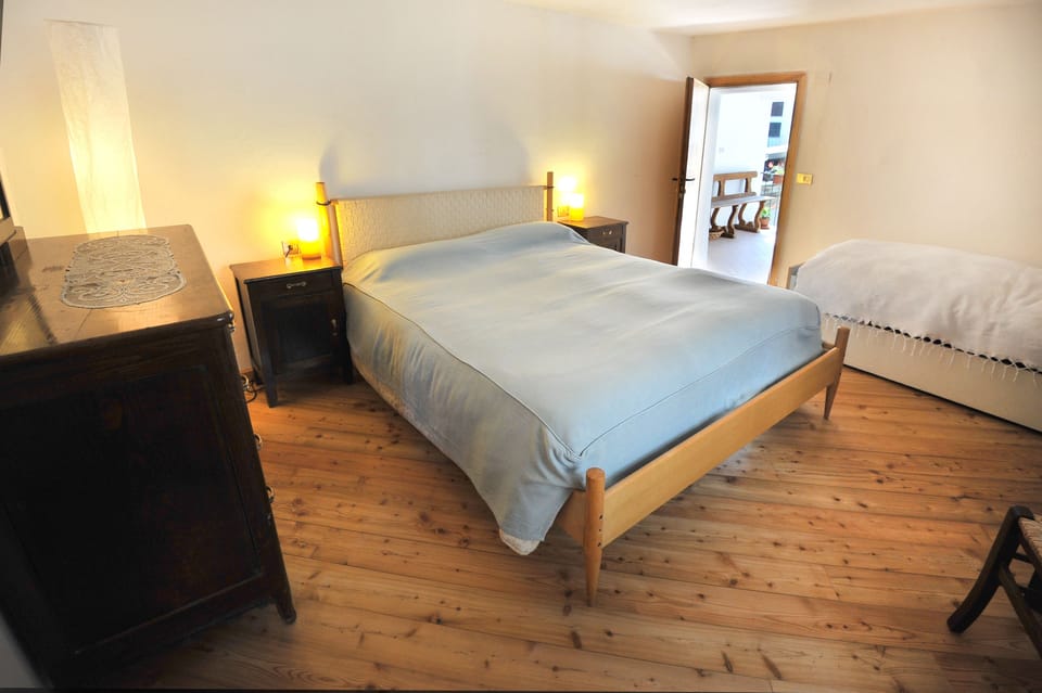 Triple Room, Private Bathroom (Stanza del Conte) | Free WiFi, bed sheets