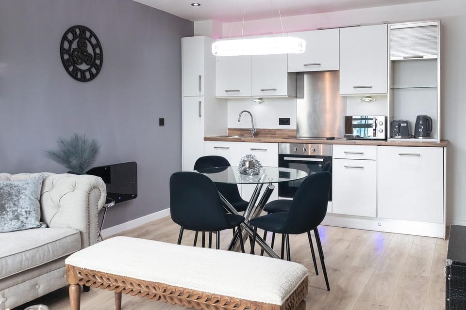 Superior Apartment, Private Bathroom (Occupancy 4 ) | Lounge