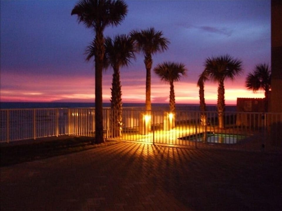 The hot tub at Tropic Winds with a beautiful view.