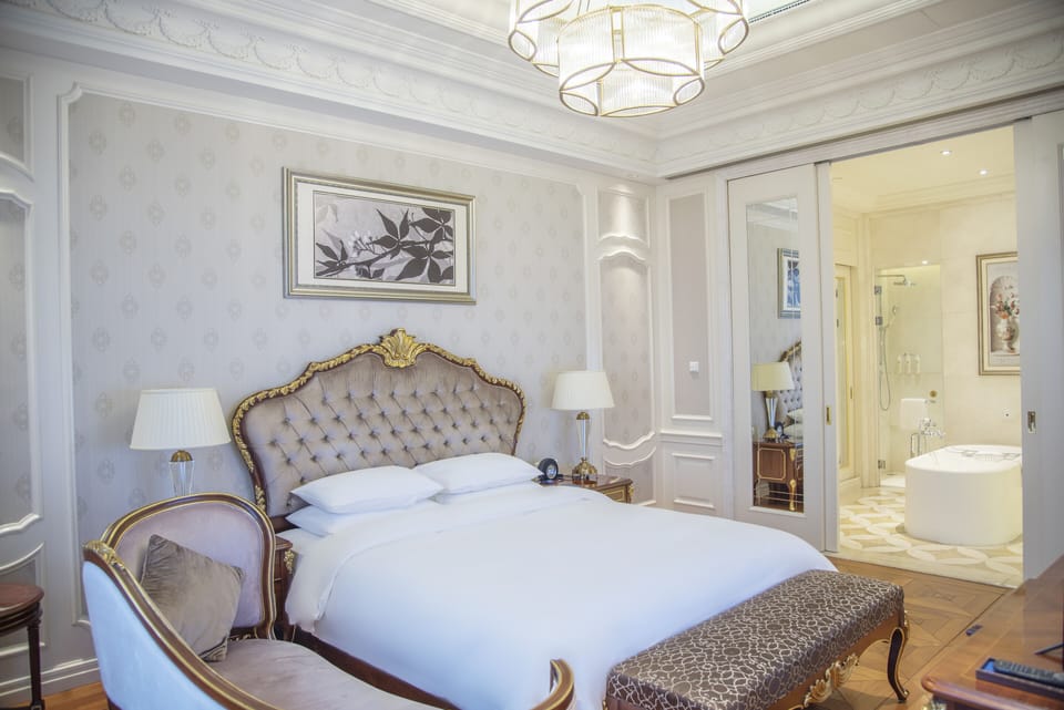 Suite, 1 Bedroom, City View | Minibar, in-room safe, desk, laptop workspace