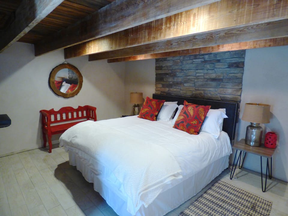 New downstairs suite with king bed