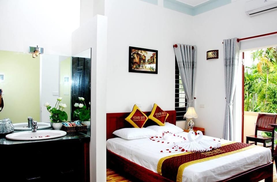 Deluxe Double Room, Balcony | Minibar, desk, soundproofing, free WiFi