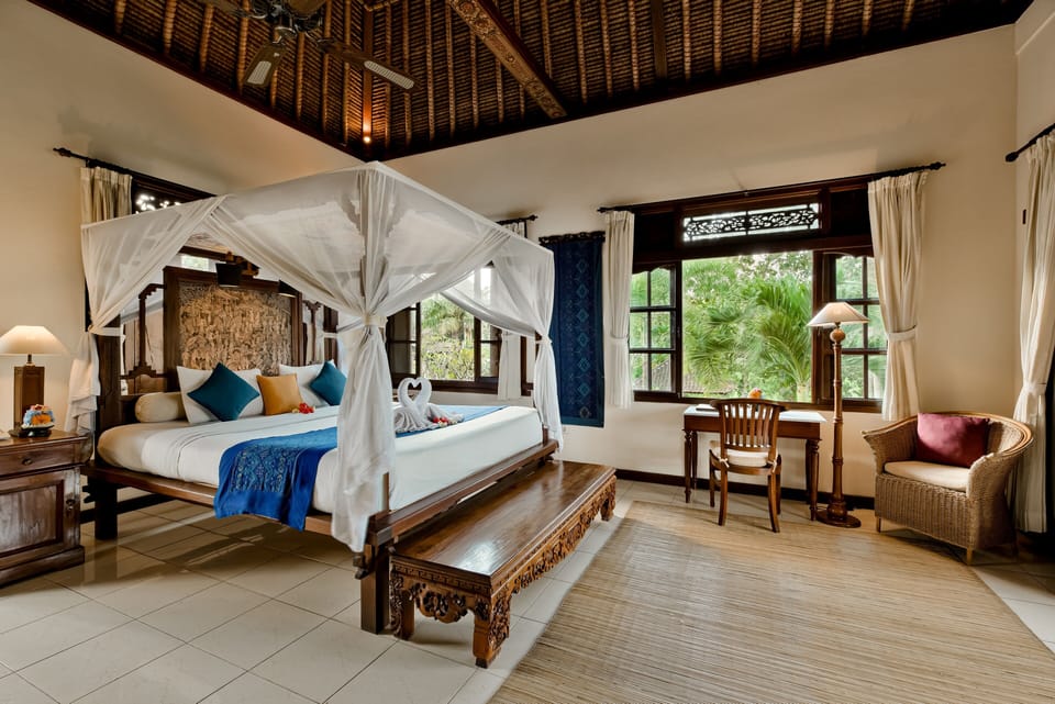 One Bedroom Suite | In-room safe, desk, cribs (free), WiFi (free)