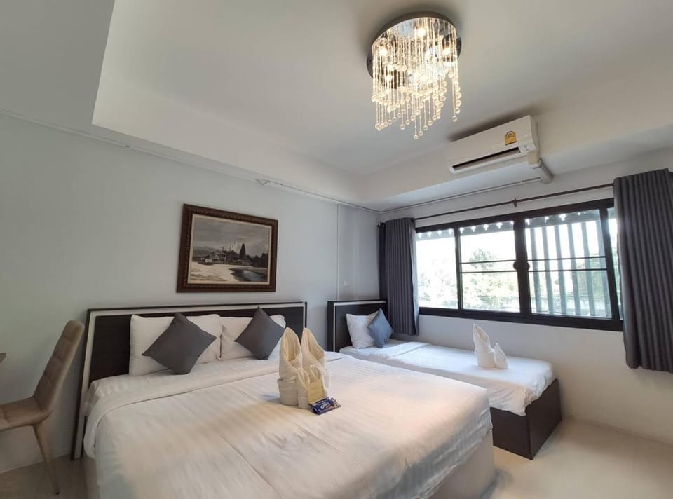 Desk, rollaway beds, free WiFi, bed sheets
