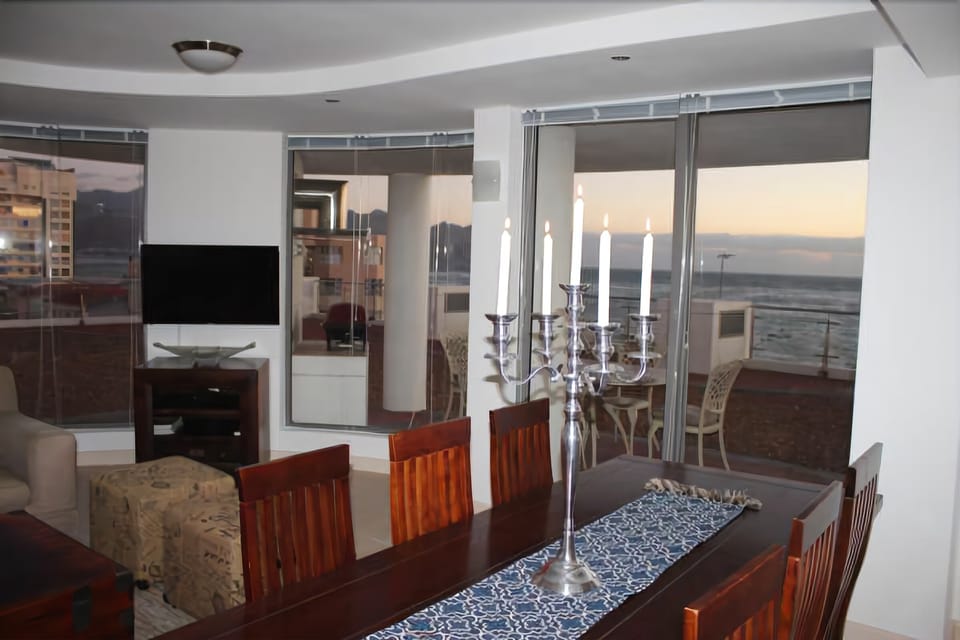 Family Apartment | In-room dining