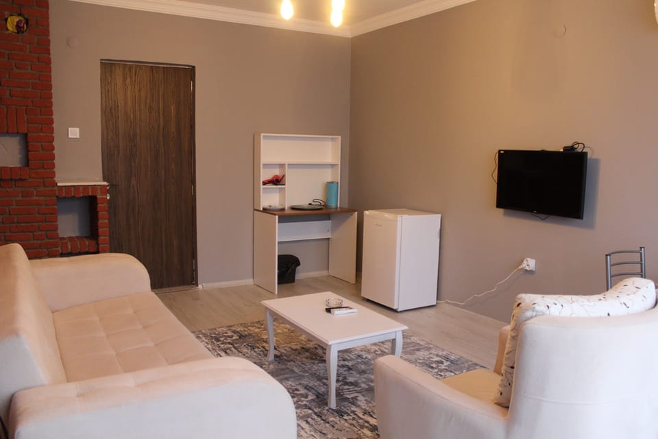 Standard Room | Free WiFi