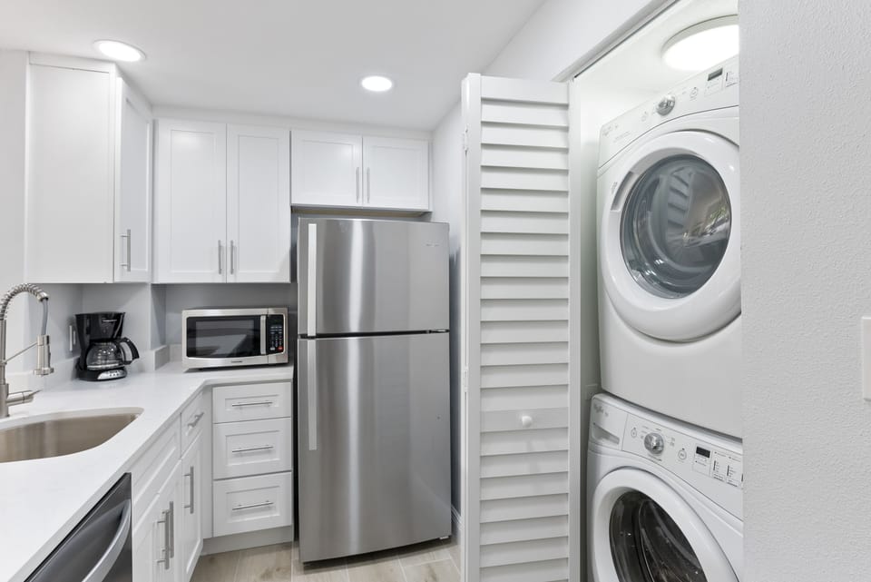 In unit washer/dryer