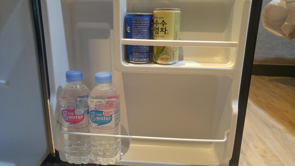 Standard Room | Private kitchen | Fridge, electric kettle