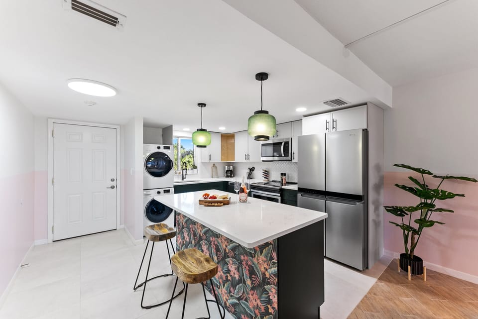 Fully Equipped kitchen with everything you need!