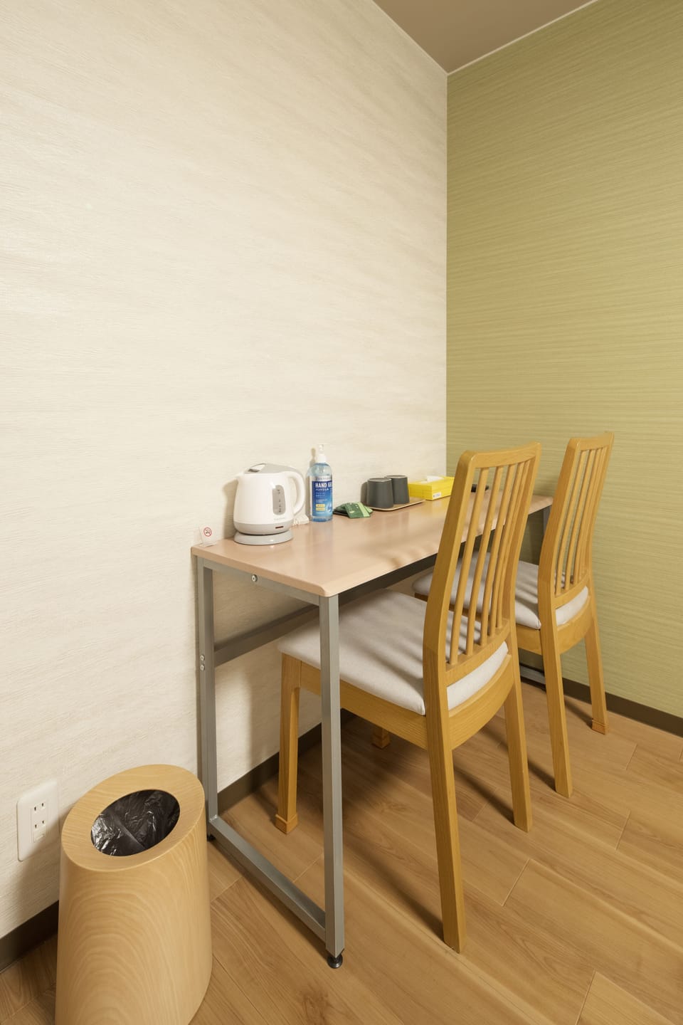 Large Twin room | Desk, blackout drapes, iron/ironing board, free WiFi
