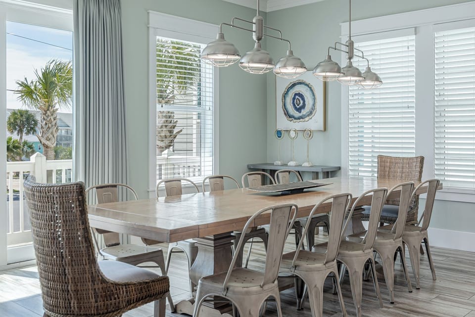 2nd Floor Dining Area 