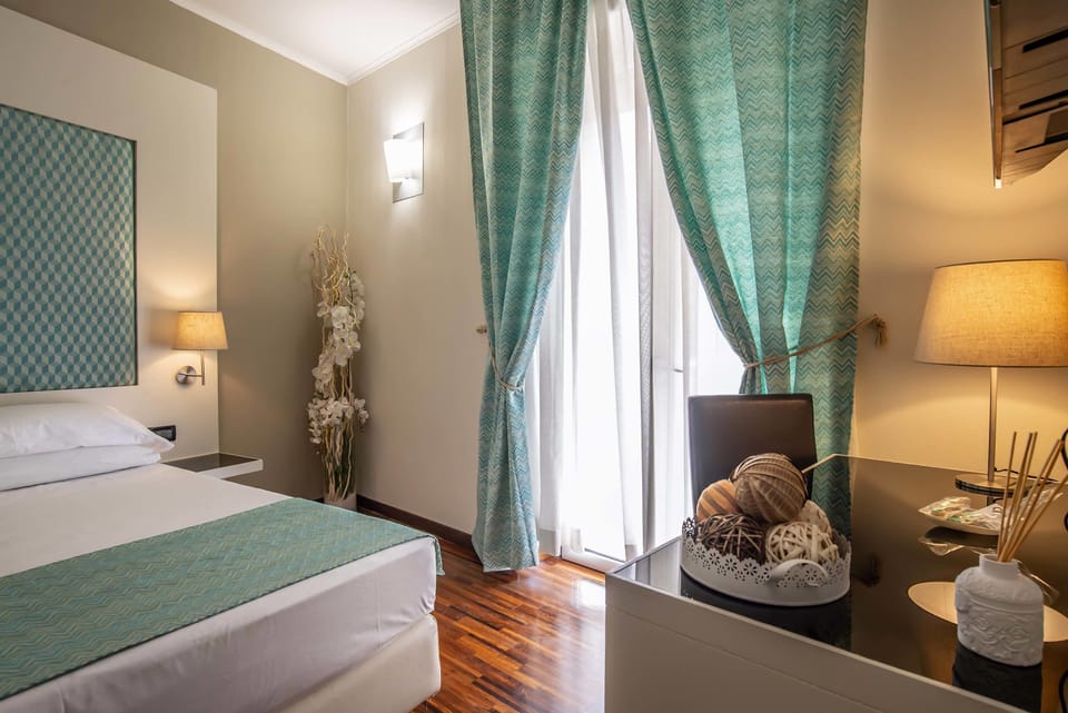 Double or Twin Room | In-room safe, desk, soundproofing, free WiFi