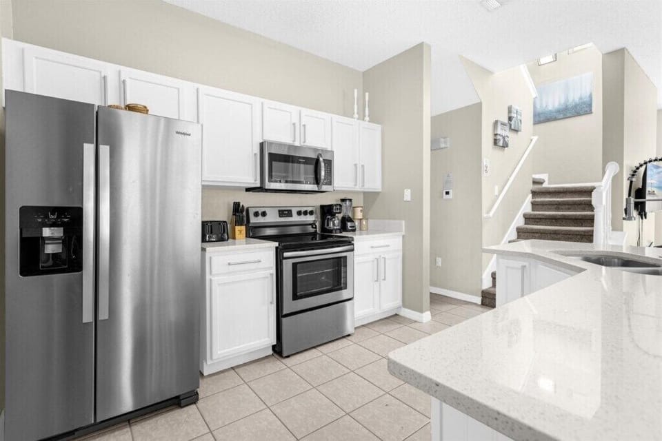 4725 Vero Beach Pl 06.jpg