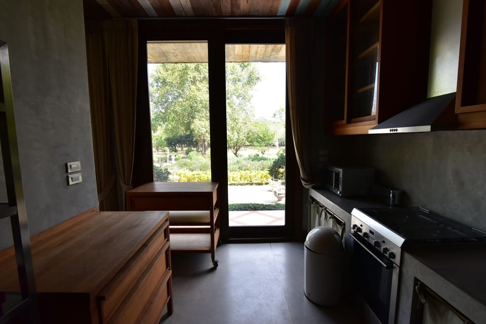 3 Bedrooms Villa | Private kitchen | Fridge, microwave, oven, electric kettle