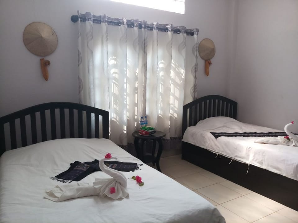Deluxe Twin Room | Desk, free WiFi, bed sheets
