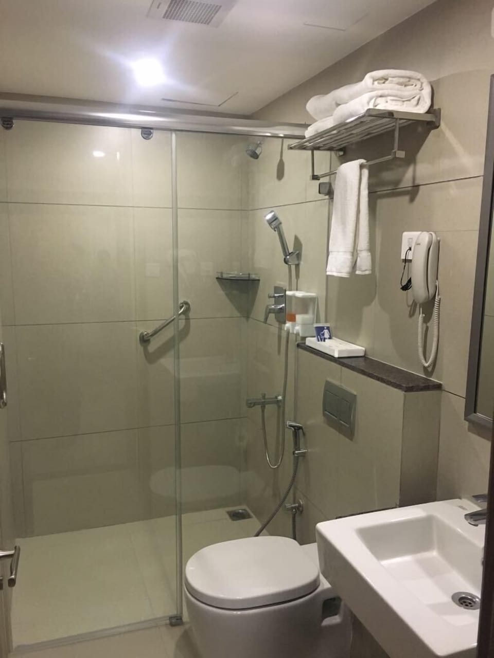 Floressa Randa Hotel in Chennai