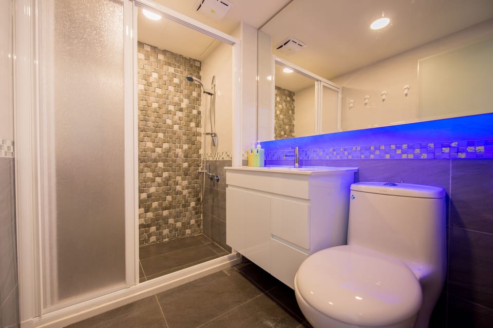 Comfort Triple Room, Multiple Beds, Accessible | Blackout drapes, free WiFi