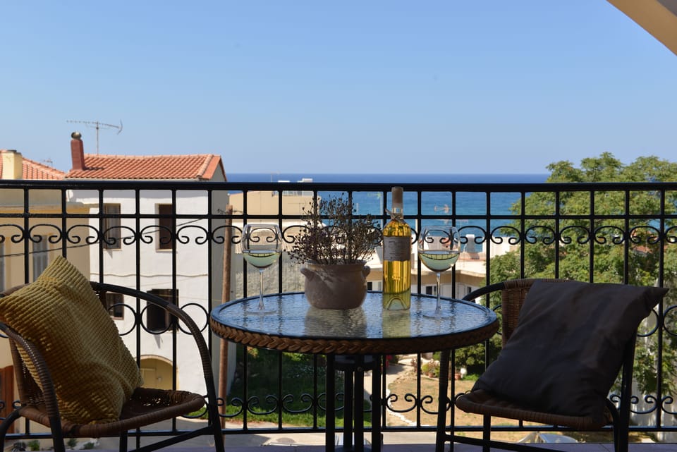 House, 1 Bedroom | Terrace/patio