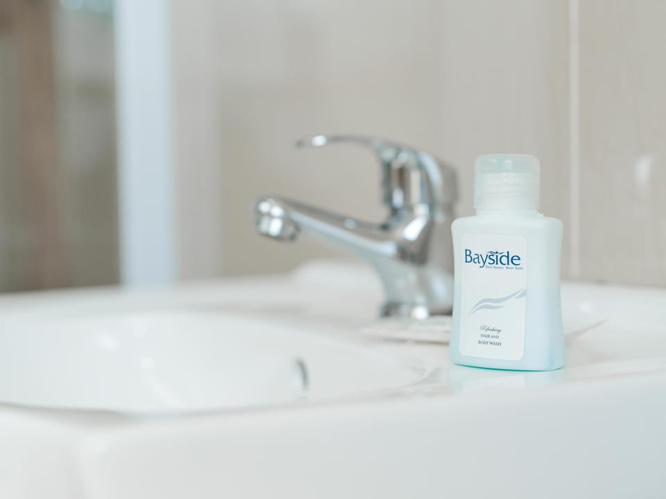 Double Room | Bathroom | Shower, free toiletries, towels, soap