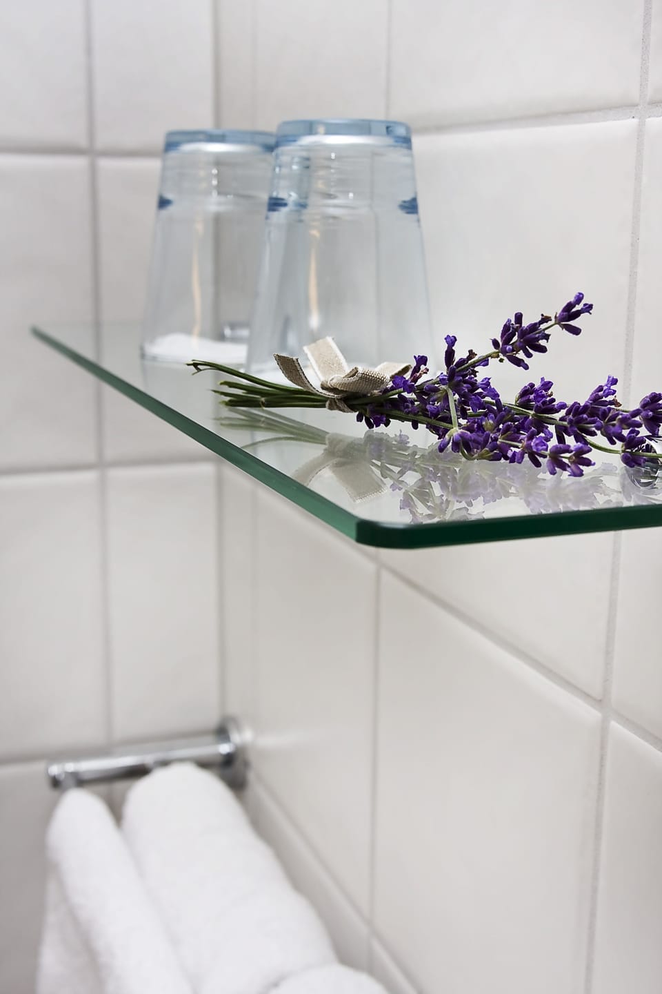 Shower, towels